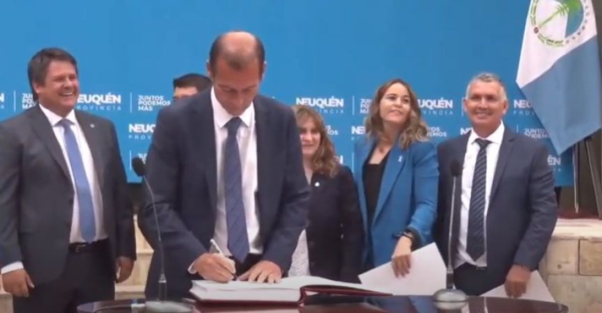 Gutierrez tomó juramento a los nuevos ministros: “Empieza una nueva etapa”