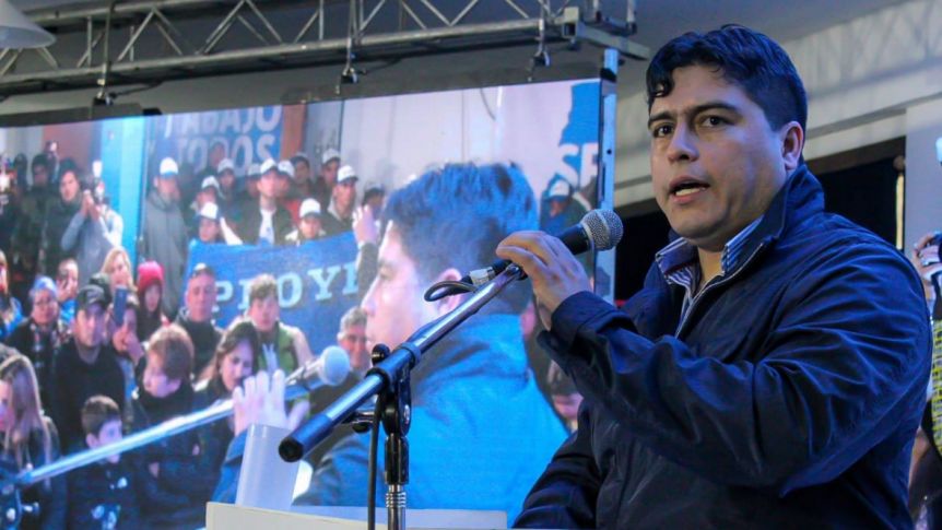 La oposición castiga a “Kaki” González por demorar su asunción como diputado