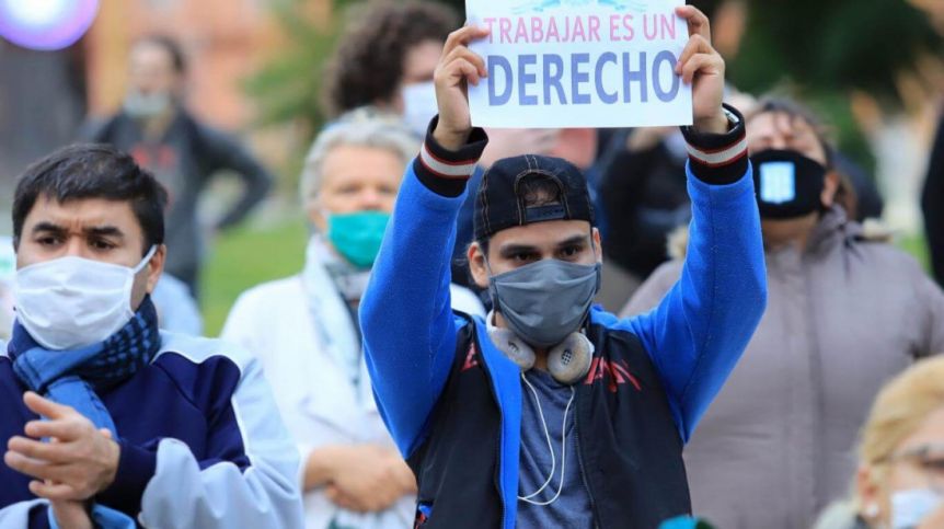 El índice de desocupación bajó al 8,2% en el tercer trimestre del año