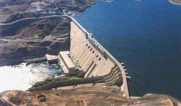 Presión de Neuquén y Río Negro para recuperar la gestión de las represas