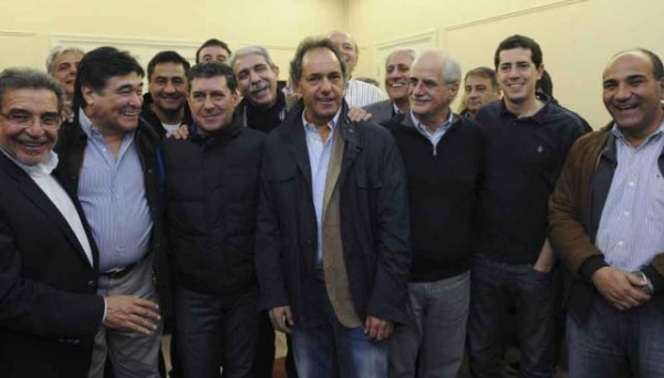 “El triunfo es del Frente para la Victoria”