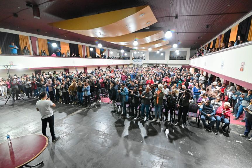 Maderna reunió a su tropa y envió una clara demostración de fuerza al resto del peronismo