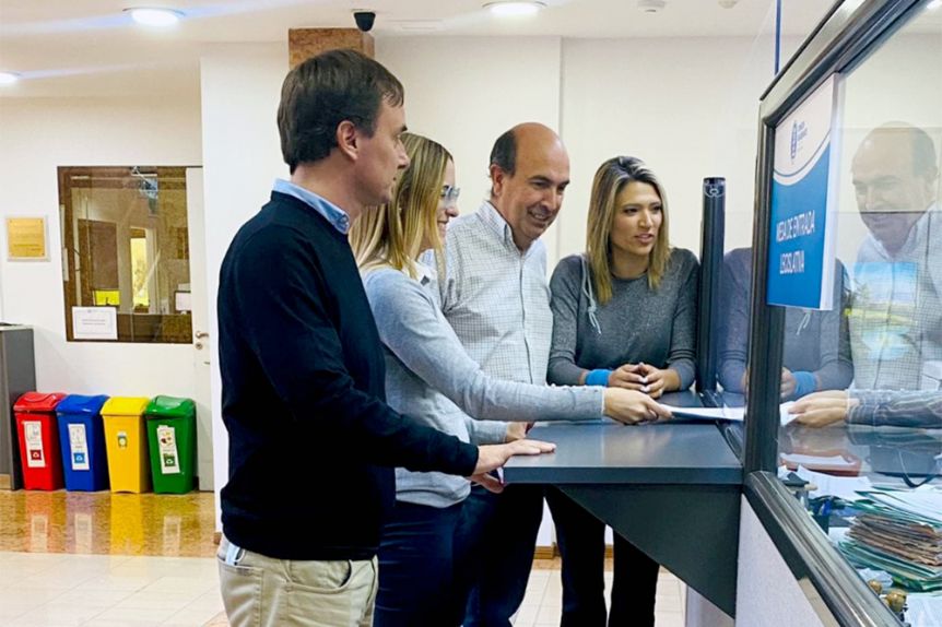 Proponen reducir y facilitar trámites municipales de la capital