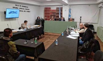Declararon culpable a un exfuncionario por contrabando de langostinos