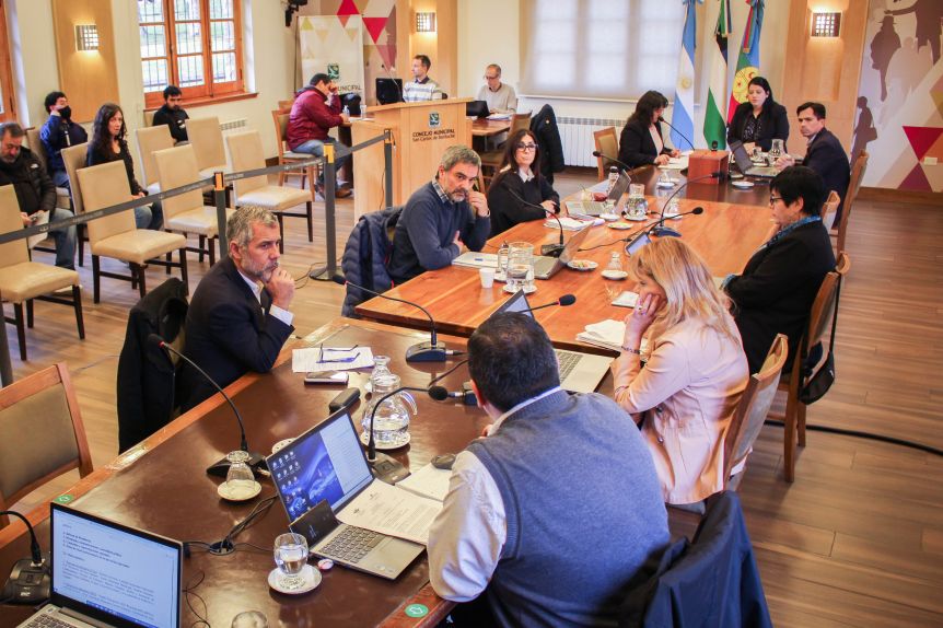 ¿Más concejales o no? Bariloche evalúa realizar un referéndum para que la ciudadanía decida