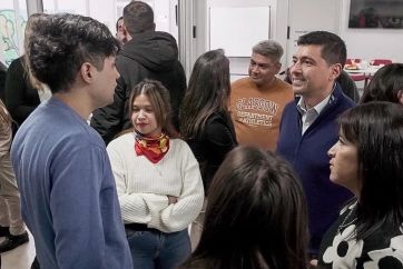 Con la aprobación de la Ley de Empleo Joven, Koopmann busca apoyo en la juventud