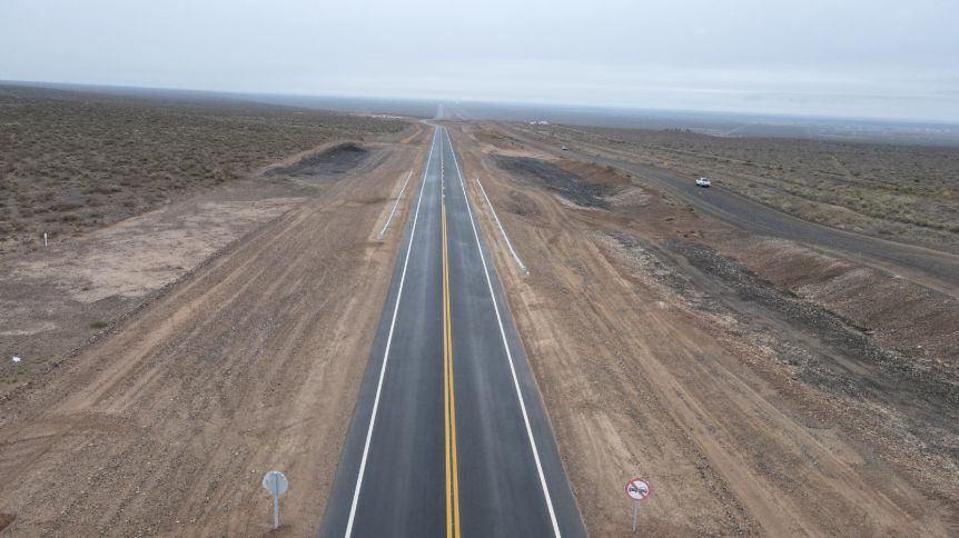 Reflota un proyecto para que las empresas paguen peaje por transitar en la Ruta del Petróleo
