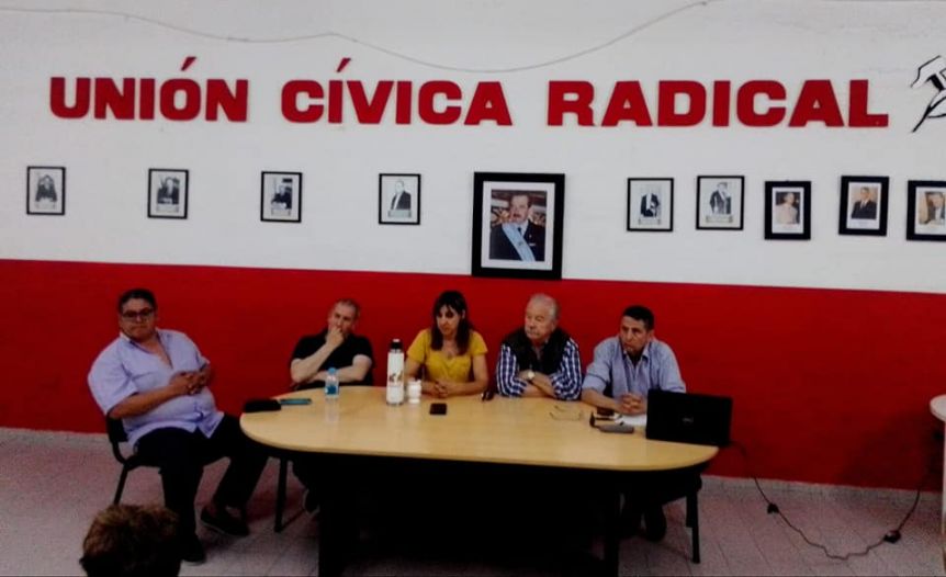 Se quedarían sin el pan y sin la torta: complejas negociaciones entre radicales y el PRO