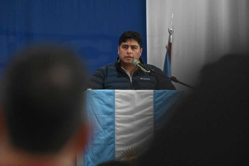 Vidal abre el juego y sostiene que mantiene el dialogo con todo el arco de la política provincial