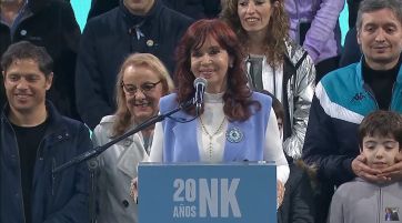 Alicia escoltó a CFK en el acto en Plaza de Mayo y pidió volver a 