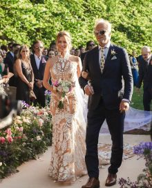 Las fotos inéditas de la boda de Nicole Neumann que dejan al descubierto la verdad sobre su embarazo