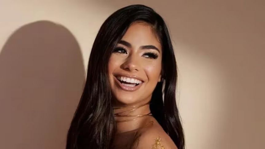 Nacieron las gemelas de Daniela Celis y Thiago Medina